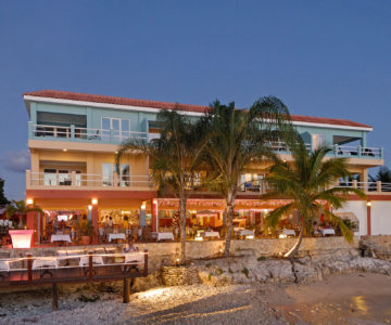Den Laman Condominiums, Bonaire, Gebäude