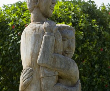 Statue am Aussichtspunkt Lovers Leap an Jamaicas Südküste