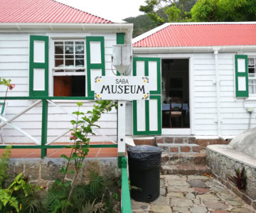 Eingang zum Saba Museum, Saba