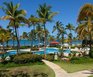 Copamarina Beach Resort & Spa, Puerto Rico, Guànica, Poolanlage mit Blick zum Meer