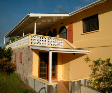 Essence Guesthouse, Montserrat, Aussenansicht