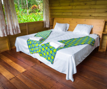 Lirio Lodge, Costa Rica, Para de Pacuare, Innenansicht eines Eco-Bungalows