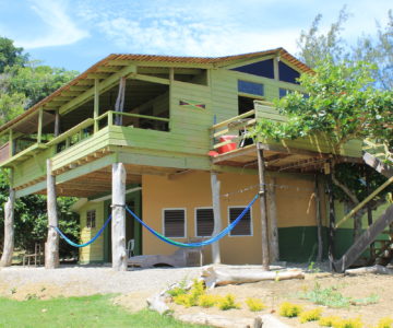 Strawberry Fields Together, Jamaica, Anotto Bay, Aussenansicht