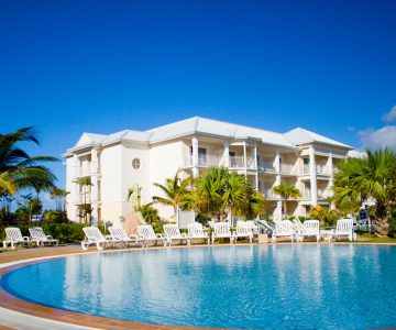 Blau Marina Varadero, Cuba, Varadero, Blick über den Pool zum Hotel