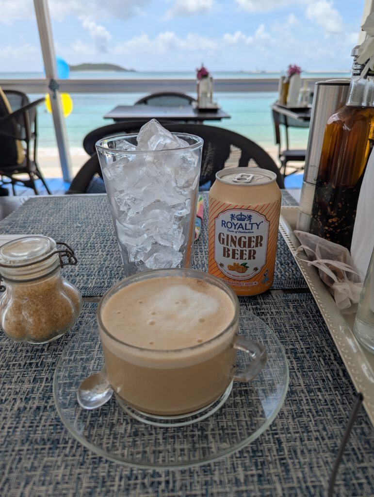 Carriacou Kaffee und Ginger Beer am Paradise Beach