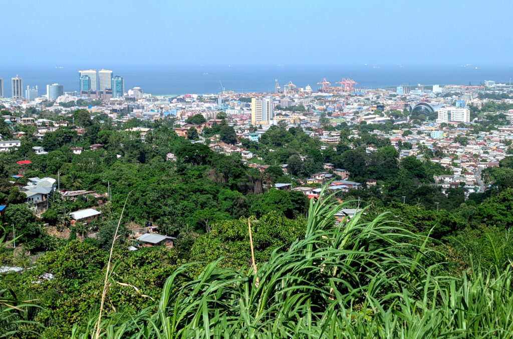 Trinidad Blick auf Port of Spain