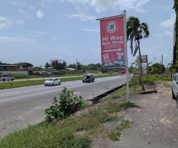 Trinidad Roti Shop am Highway