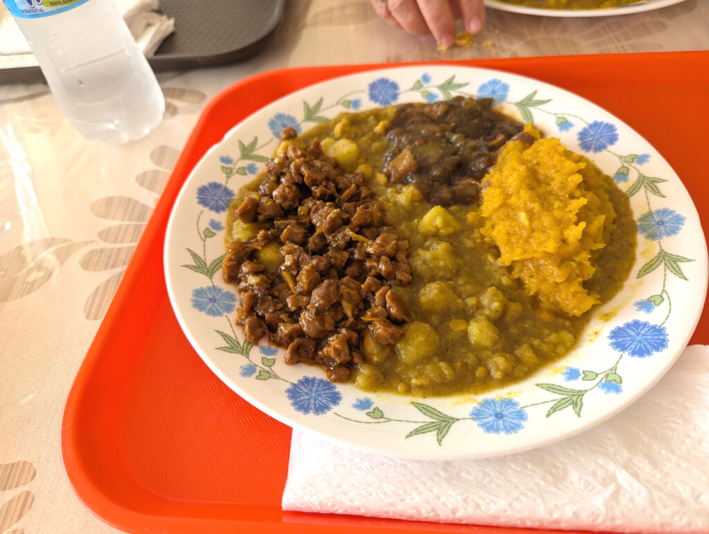 Trinidad Roti Lunch toll gewürzt, ist gesund und macht satt