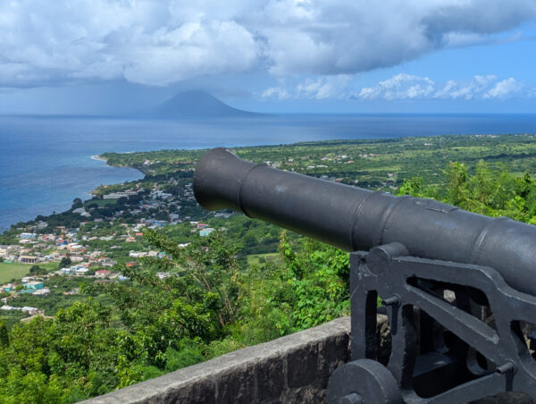 St. Kitts Blick vom Brimstone Hill Richtung Statia