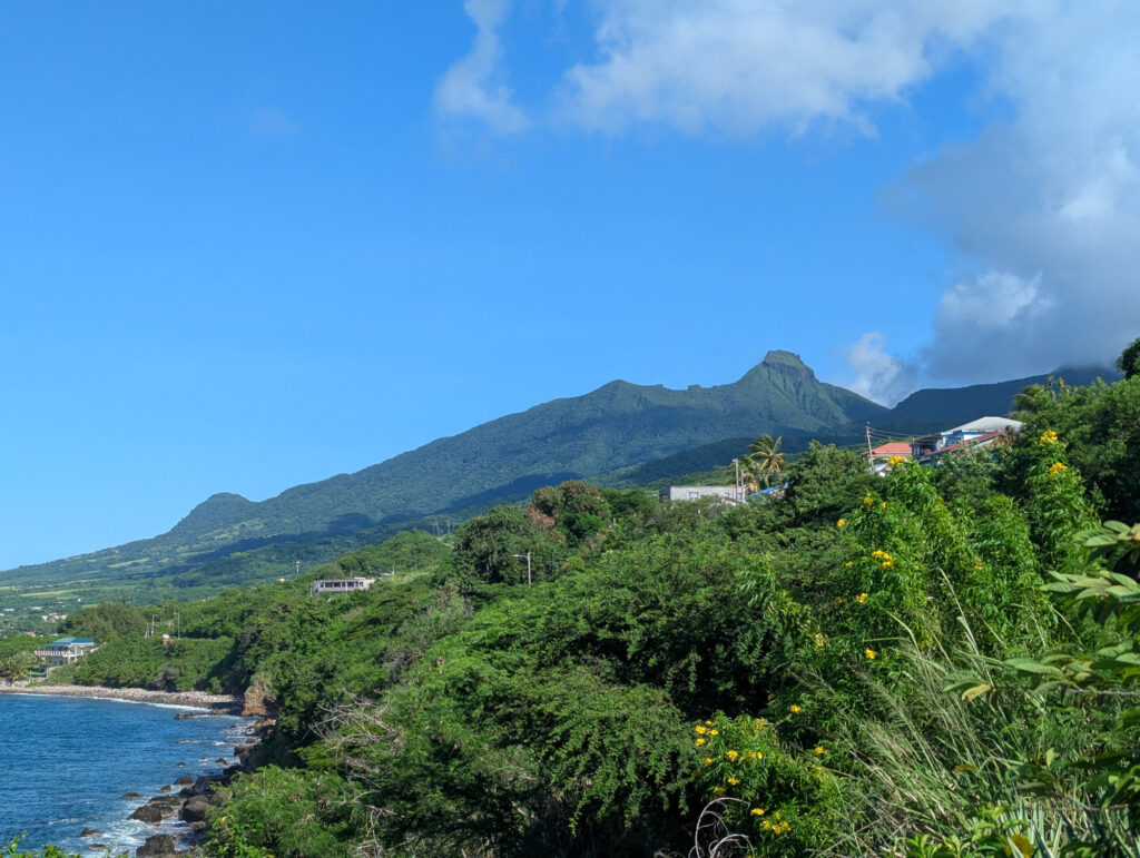 St. Kitts Mt. Liamuiga ganz ohne Wolken